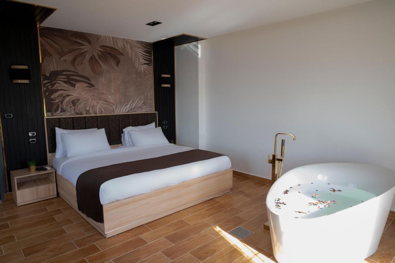 Palm Pyramids View Inn Kafrat al Jabal Екстер'єр фото