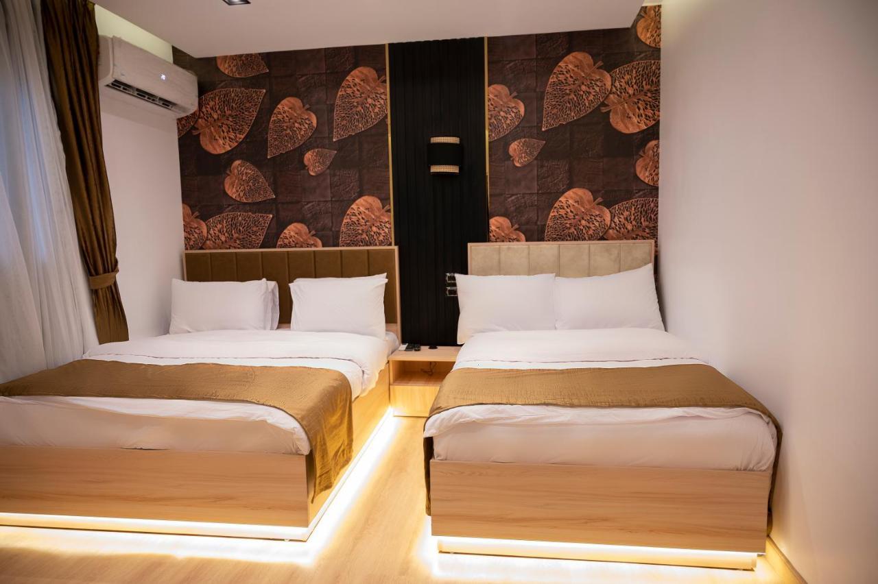 Palm Pyramids View Inn Kafrat al Jabal Екстер'єр фото