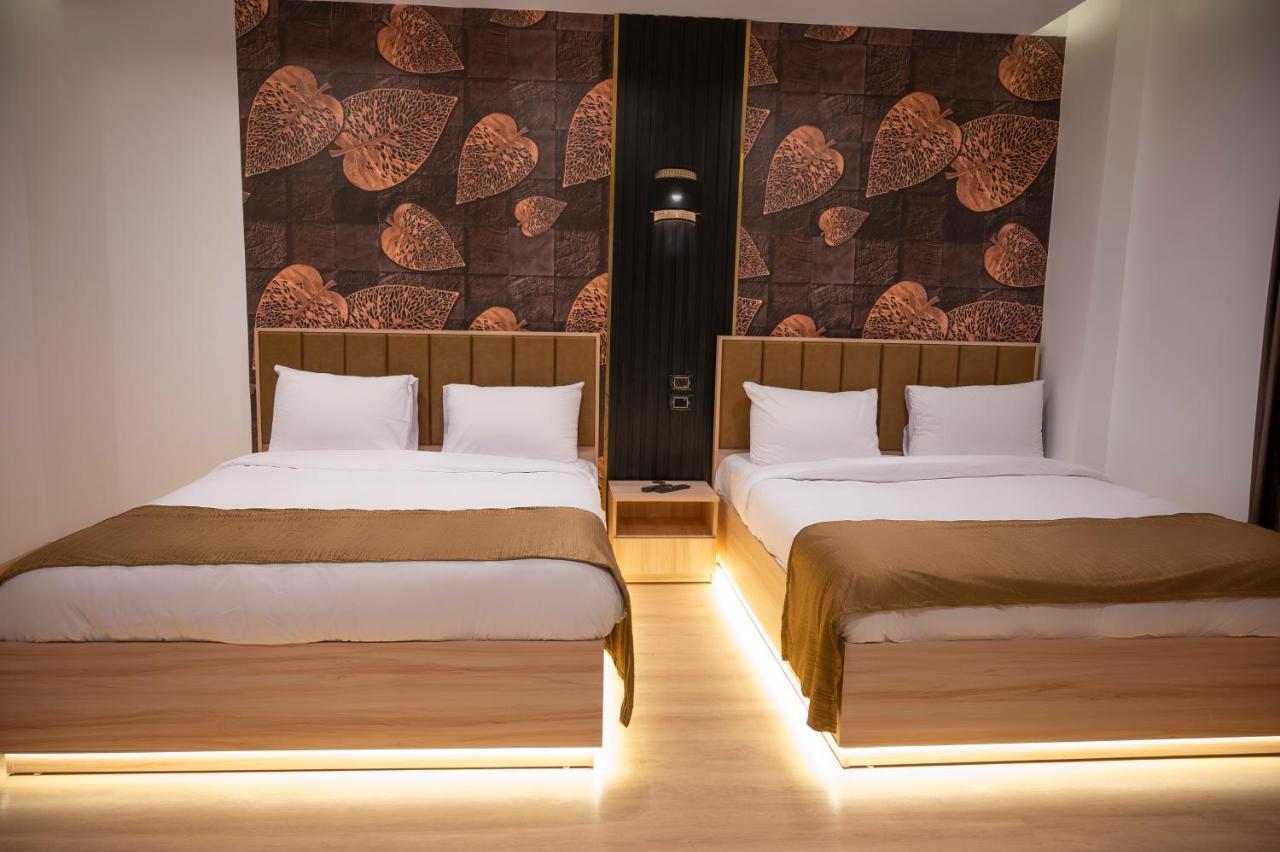 Palm Pyramids View Inn Kafrat al Jabal Екстер'єр фото