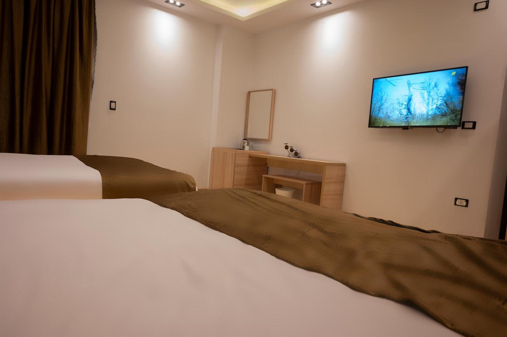 Palm Pyramids View Inn Kafrat al Jabal Екстер'єр фото