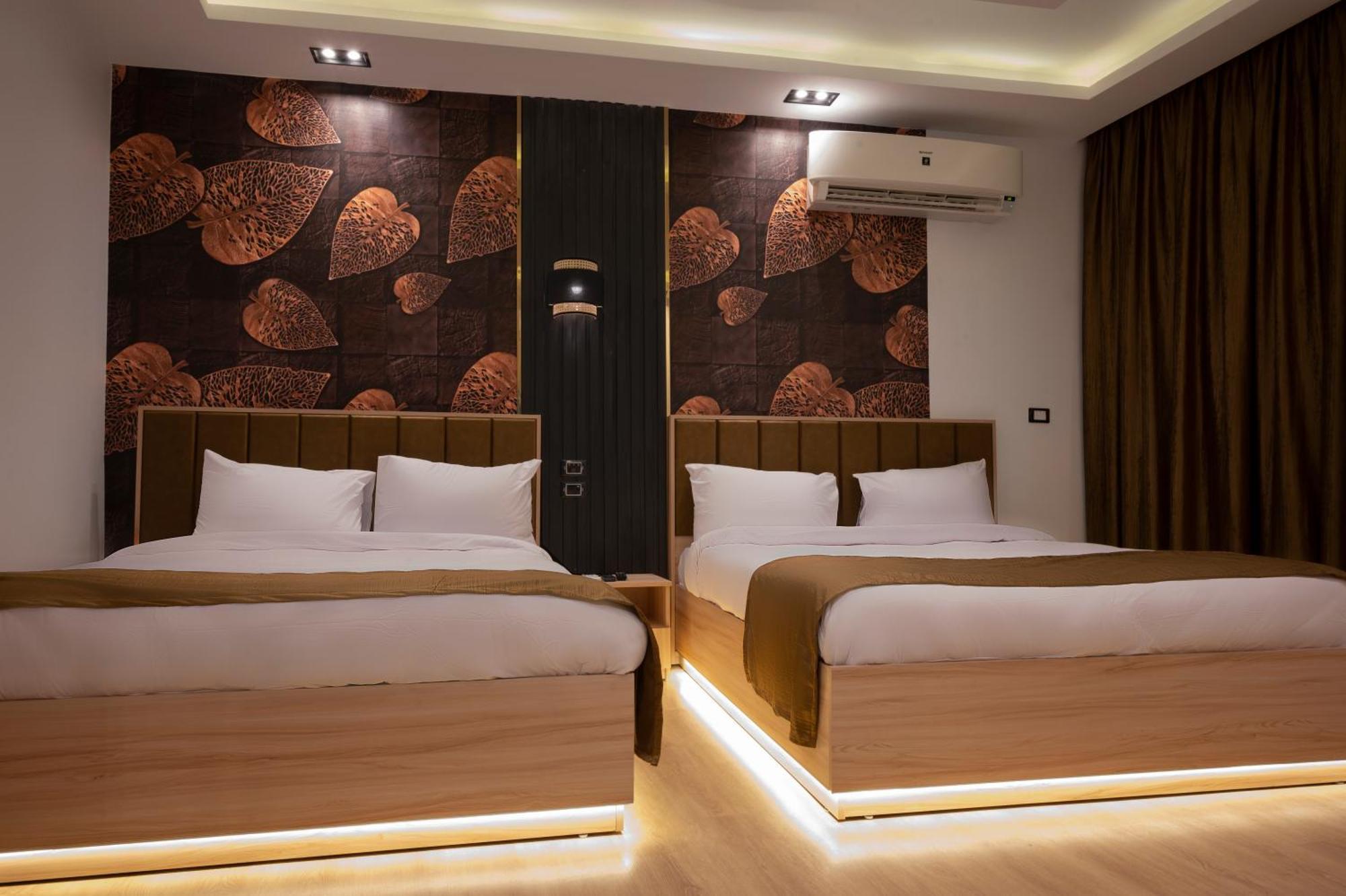Palm Pyramids View Inn Kafrat al Jabal Екстер'єр фото