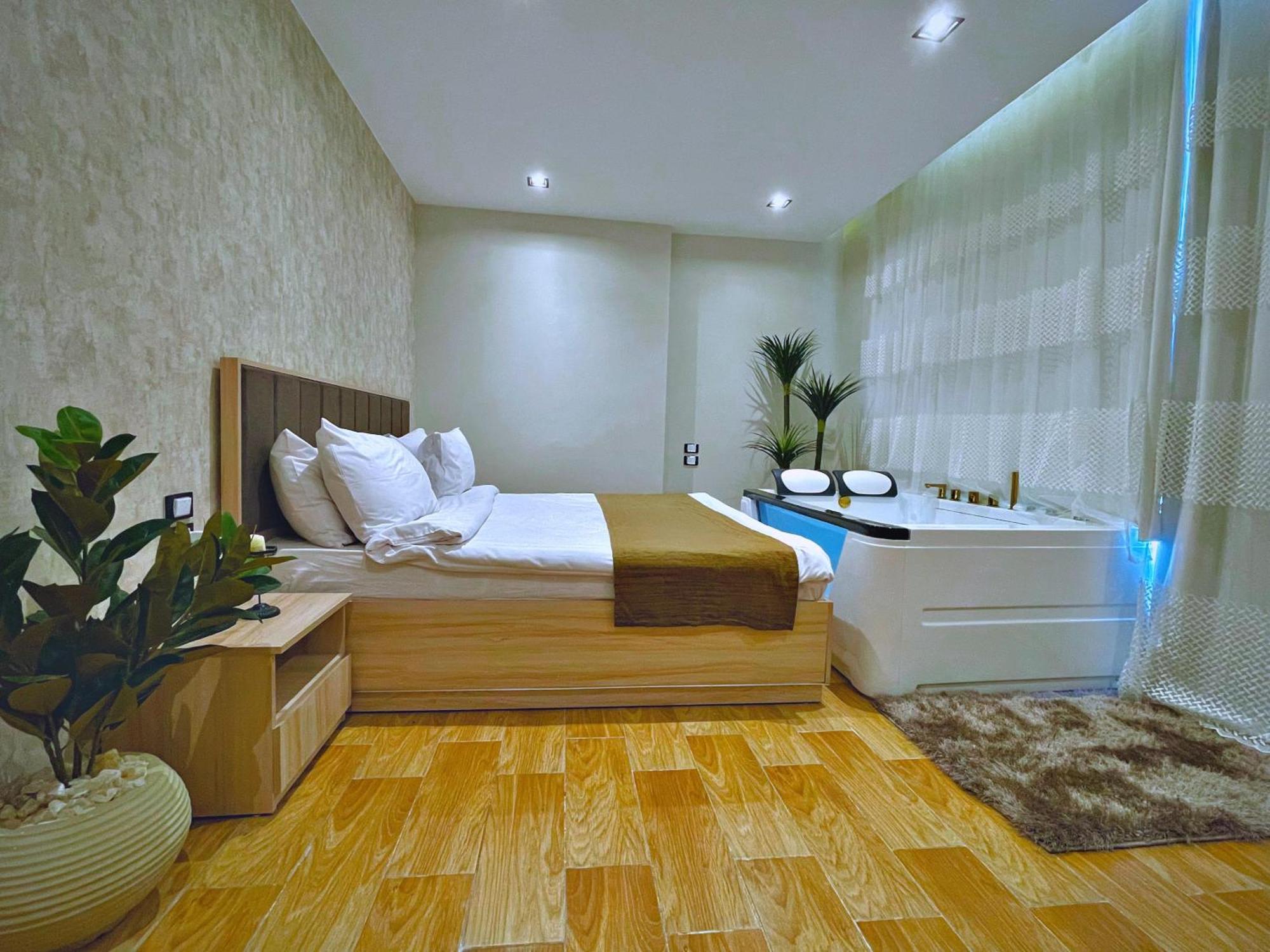 Palm Pyramids View Inn Kafrat al Jabal Екстер'єр фото